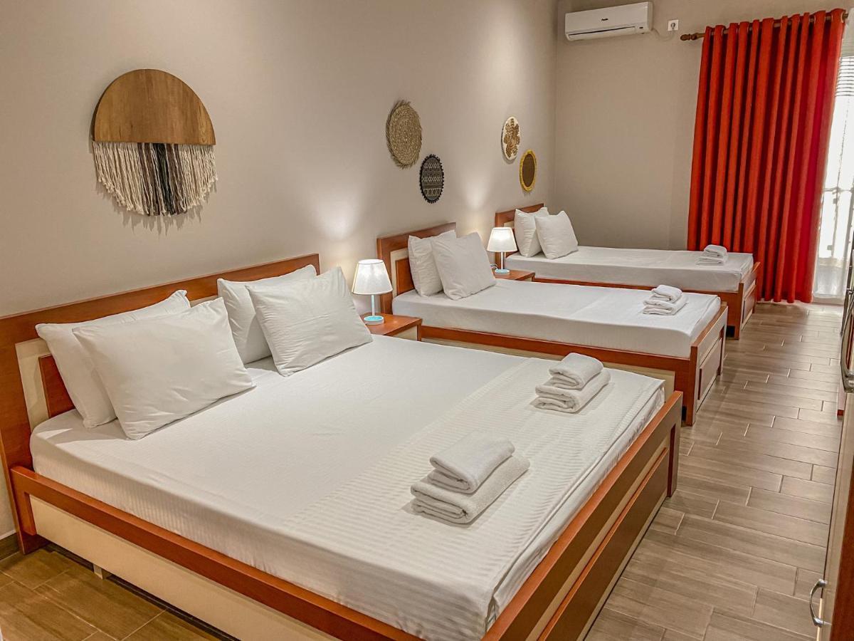 Aljur Hotel Himarë Eksteriør billede